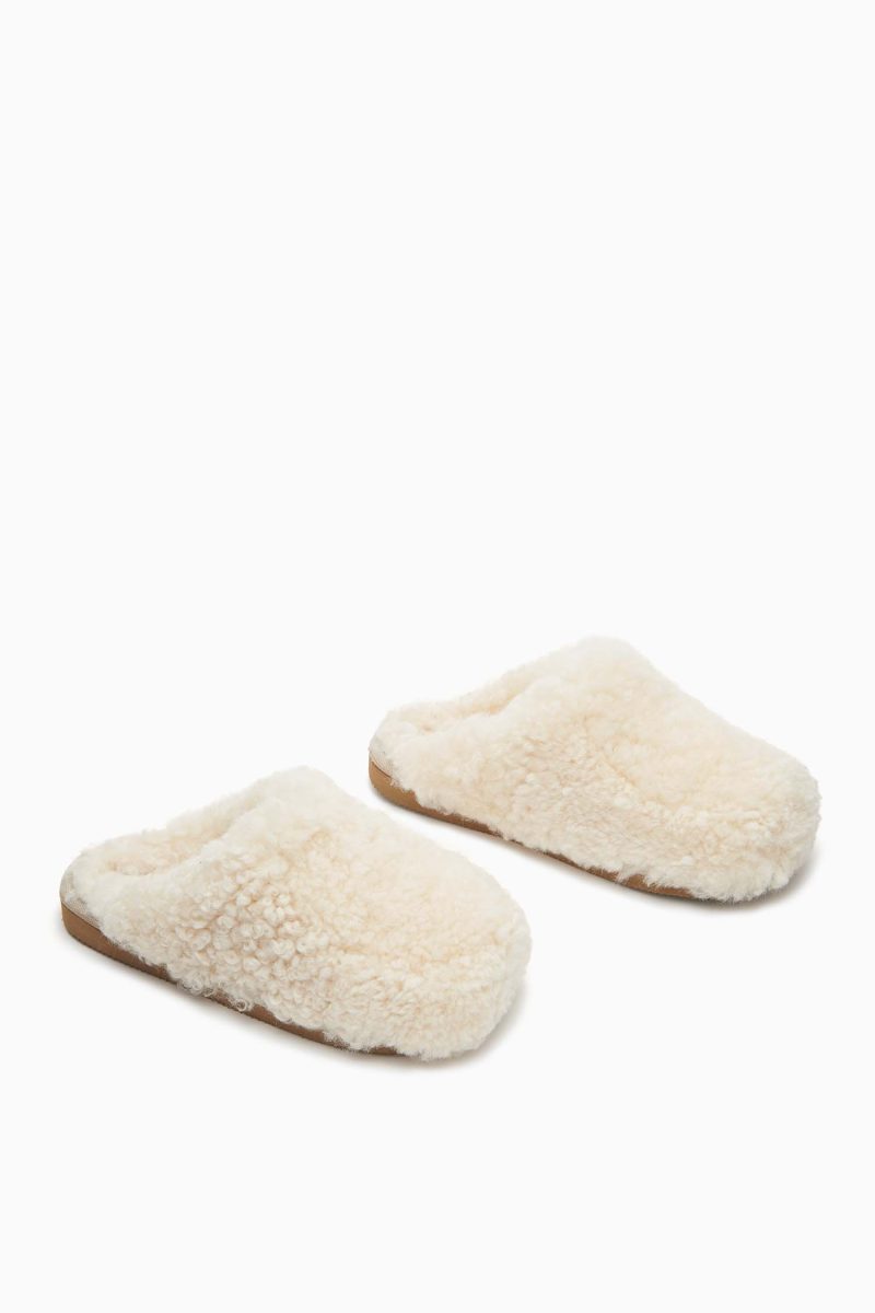 JennySlippers Stone d r 59c7cc45 f01e 4a02 8cf1 135457d58cfe