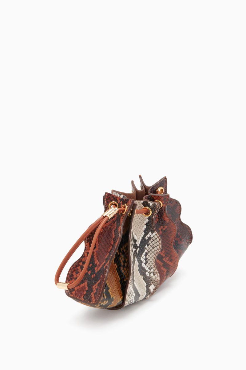 PF241106 ADRIAPLEATEDWAVEWRISTLET SNAKEMULTI b r web