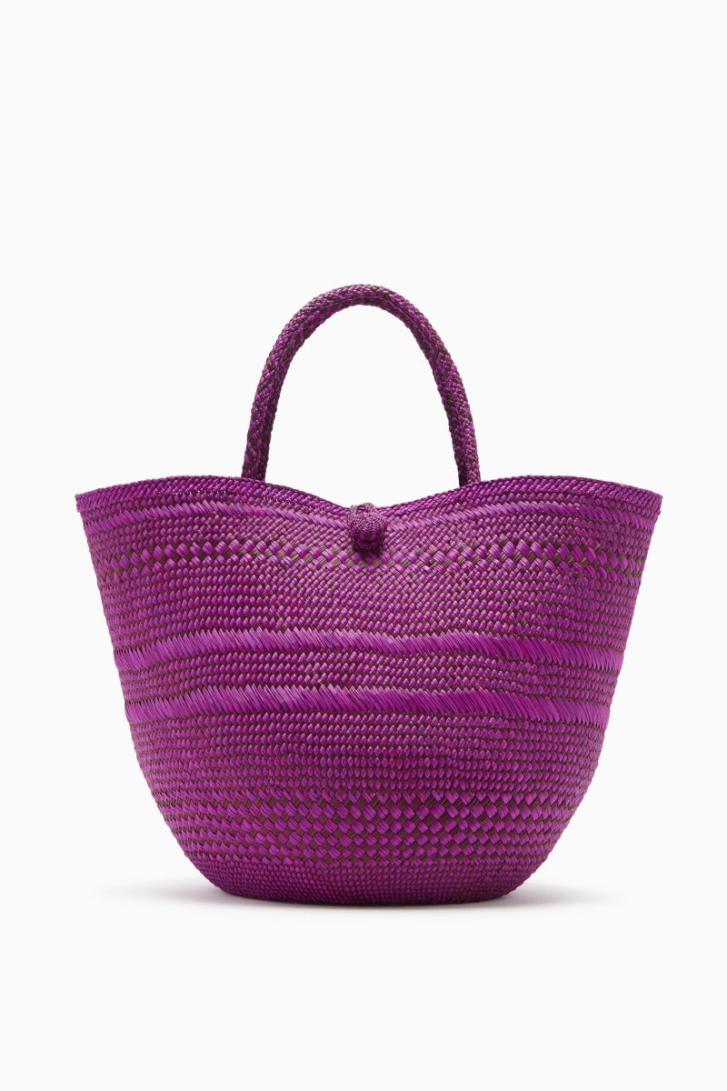 PF241117 MARTALARGETOTE RUBY a r web