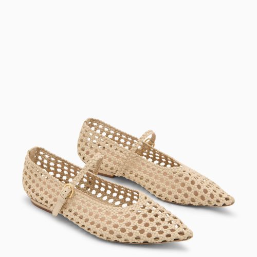 UJ430101A GRACIE POINTY TOE FLAT SAND d web