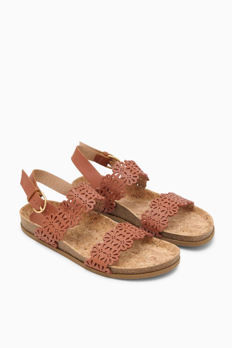 UJ44011A CALLIOPEEYELETSANDAL SIERRA d web