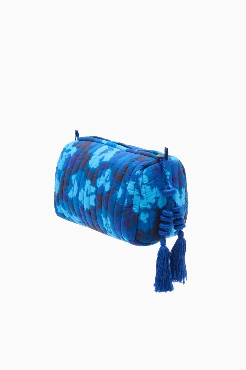 UJ991102 PriyaMakeupBag AZURE b web