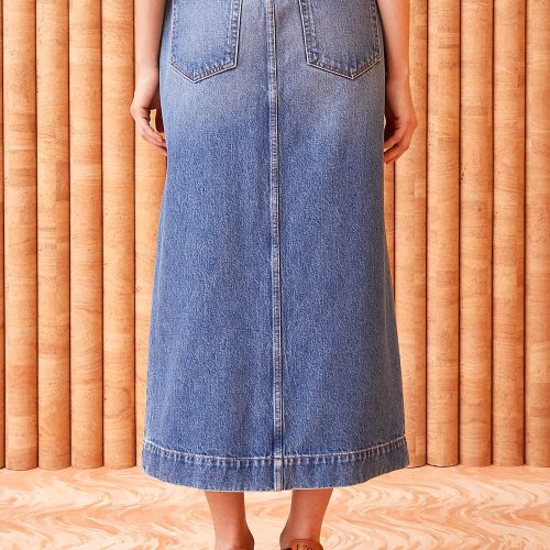 ULLA JOHNSON The Bea Skirt Danube Mediumm Indigo Wash 03 b2a99dcf 29a7 4323 9ddf 29e35642b068