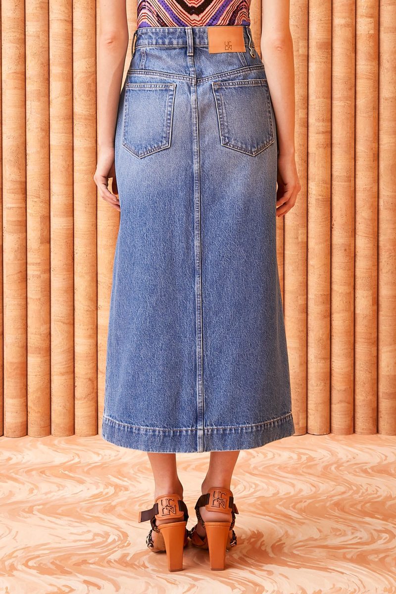 ULLA JOHNSON The Bea Skirt Danube Mediumm Indigo Wash 03 b2a99dcf 29a7 4323 9ddf 29e35642b068